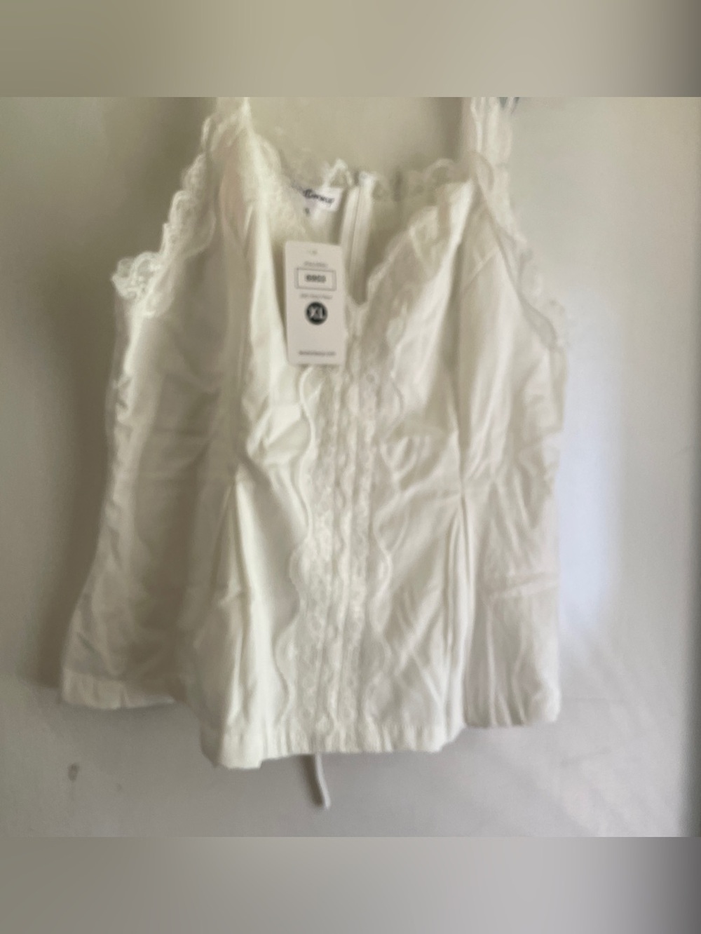 White Lace-Trim Women's Camisole Top